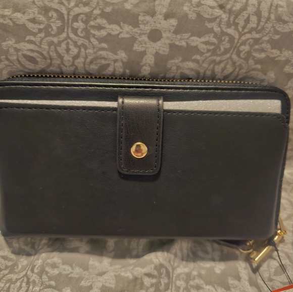 Embossed black wallet by Badgley Mischka. NWT RETAILS 59. - Picture 2 of 6
